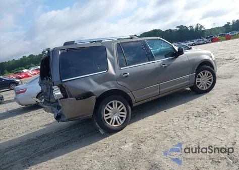 2011 Lincoln Navigator from USA, damaged, VIN 5LMJJ2J55BEJ09415